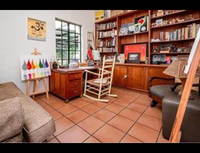 FARM FOR SALE IN WALKER'S FRUIT FARMS